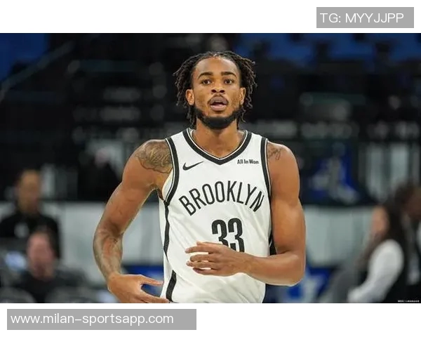 篮网主帅谈海史密斯缺席对抗训练的重要性及其对年轻球员的领导作用