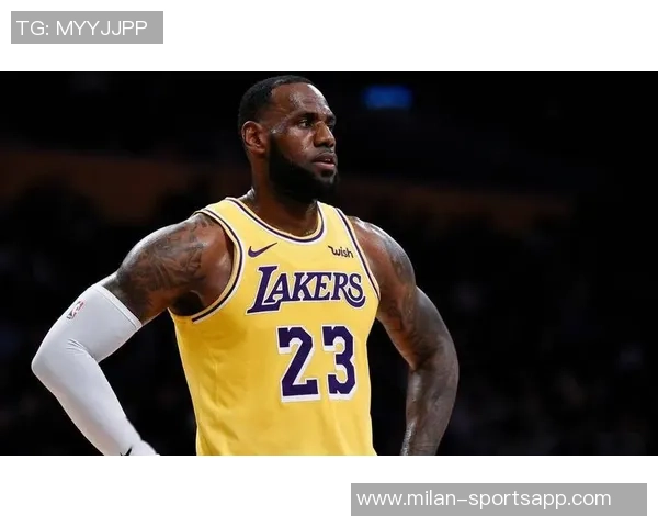 湖人双星状态回暖44分如饮水小里迎生涯巅峰老詹何时归来