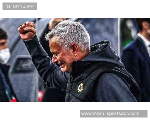 穆里尼奥获地中海卓越奖感慨与罗马深厚联系或许不配但心存感激