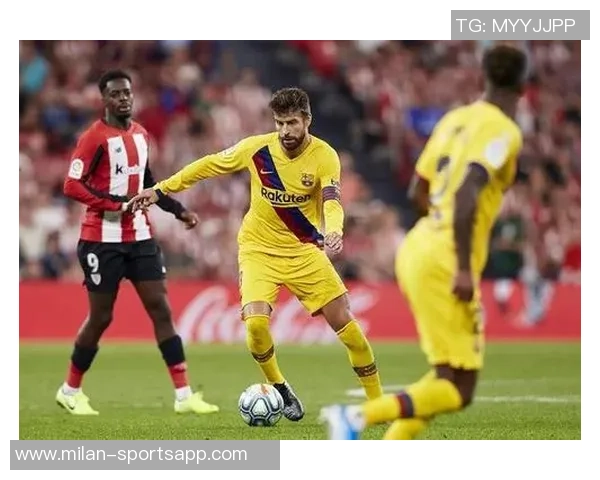 爱德华兹被罚点球后情绪激动返回更衣室怒喊去TMD罚球引发热议